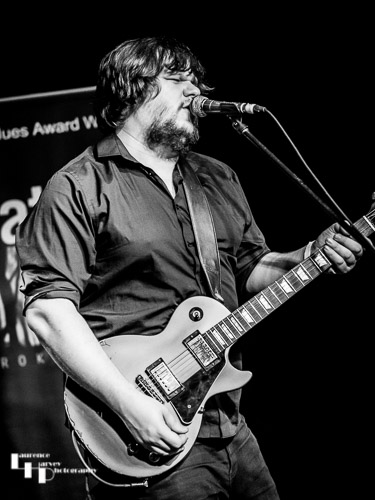 Catfish: Matt Long on guitar & vocals