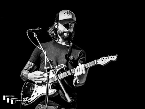 Luke Williams on guitar & vocals