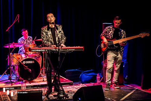 Ben Wickins & his band on stage at The Old Court