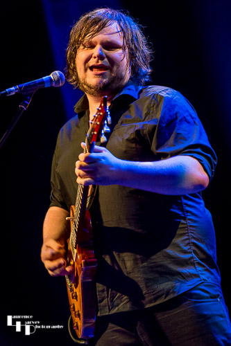 Matthew Long on guitar & vocals