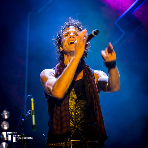 Extreme: Gary Cherone on vocals