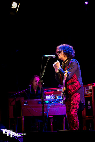Glenn Hughes on vocals & bass