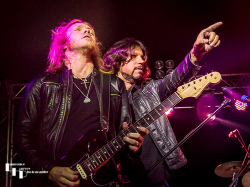 Kenny Wayne Shepherd Band: Kenny Wayne Shepherd on guitar & Noah Hunt on vocals