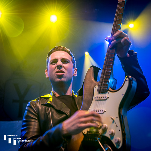 Laurence Jones on guitar & vocals