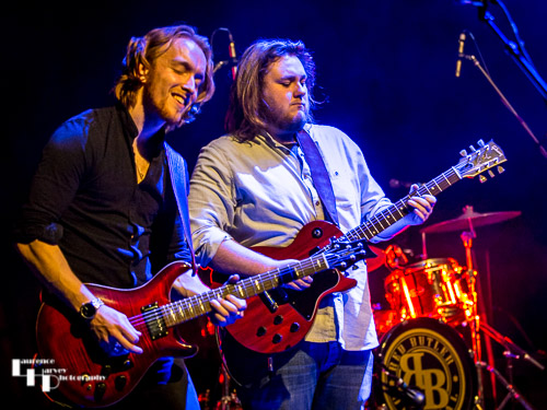 Alex Butler & guest Elliot Stout of Southbound on guitars