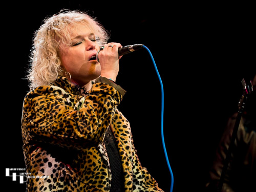 Rebecca Downes on vocals