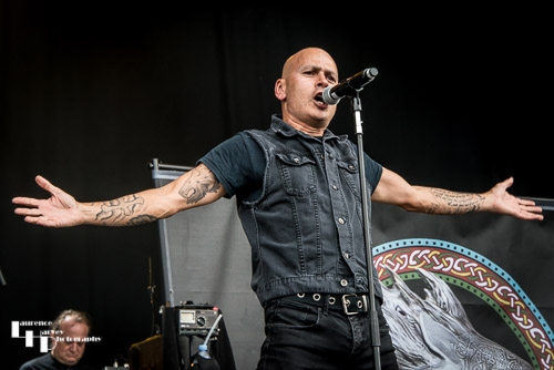 Richard Taylor on vocals
