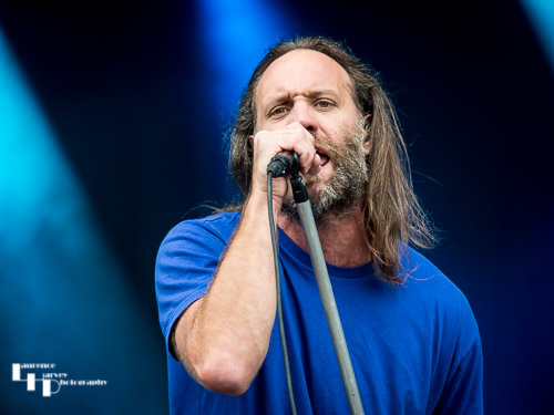 Reef: Gary Stringer on vocals