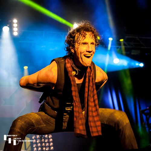 Extreme: Gary Cherone on vocals