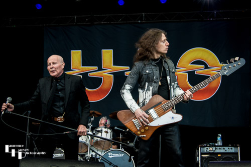 UFO: Phil Mogg on vocals & Rob De Luca on bass