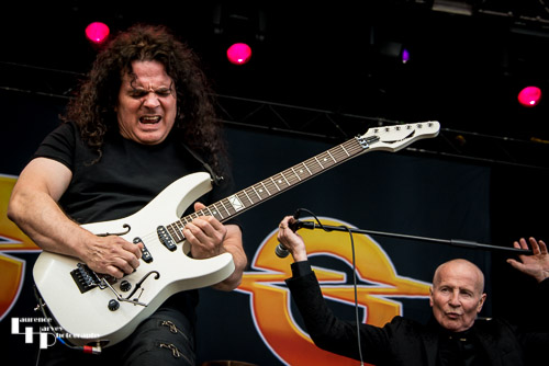 UFO: Vinnie Moore on guitar