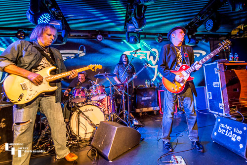 Walter Trout Band & guest Stephen Dale Petit on stage at Under The Bridge