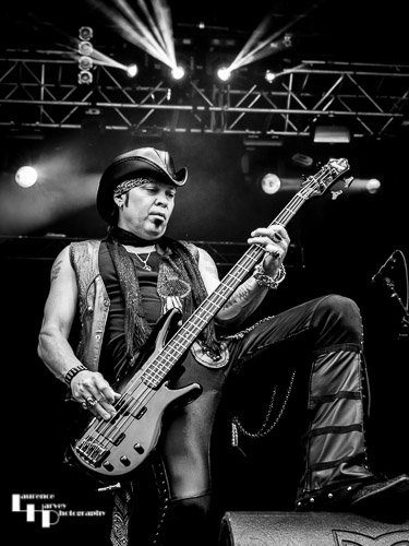 Y&T: Aaron Leigh on bass