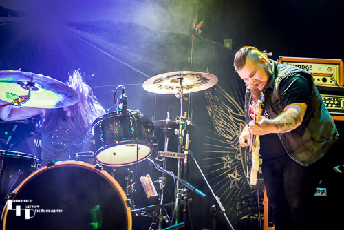 Dale Tonks on bass & Karl Selickis on drums