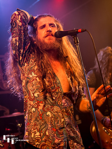 Stevie Westwood on vocals