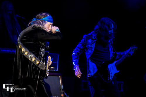 Uli Jon Roth on guitar, Nicklas Turmann on guitar & vocals