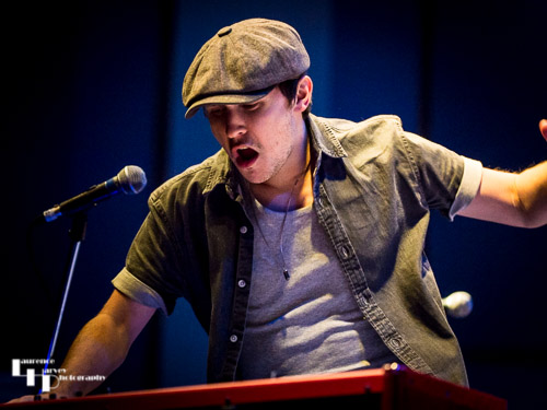 Greg Coulson on vocals on keys