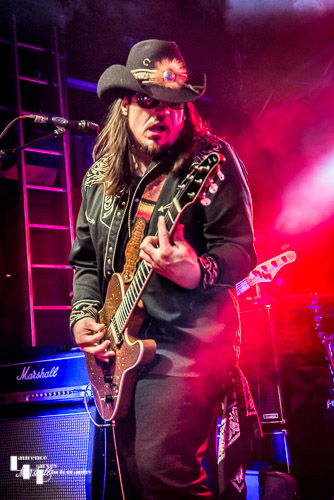 Lance Lopez on vocals & guitar