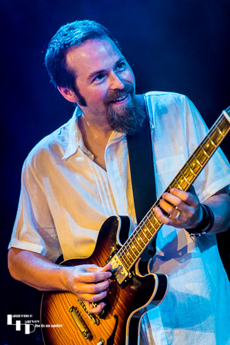 Jules Fothergill on guitar