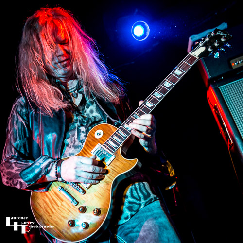 Adrian Vandenberg on guitar