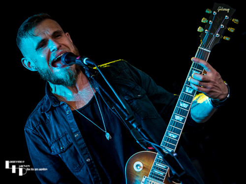 Ben Poole (Band): Ben Poole on guitar & vocals