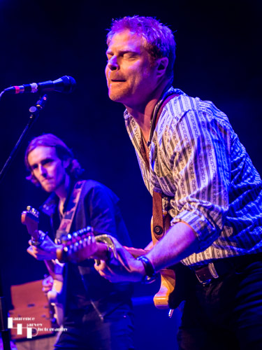 Felix Bechtolsheimer on guitar