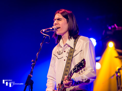 Connor Selby on vocals & guitar