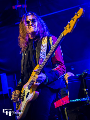 Glenn Hughes on vocals & bass