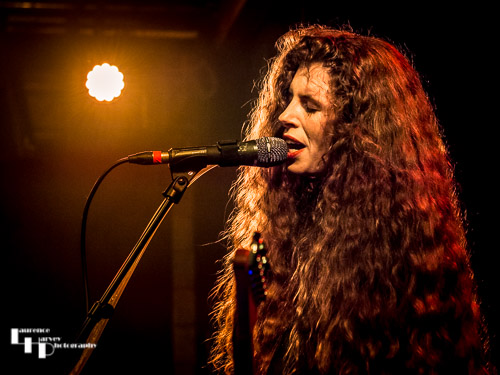 Hannah Wicklund on vocals & guitar