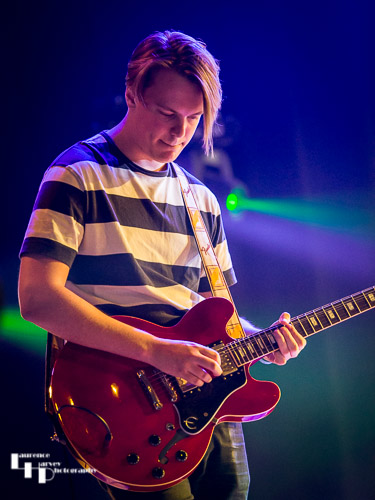 Elliot Young on lead guitar