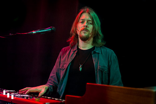 Bennett Holland on keys