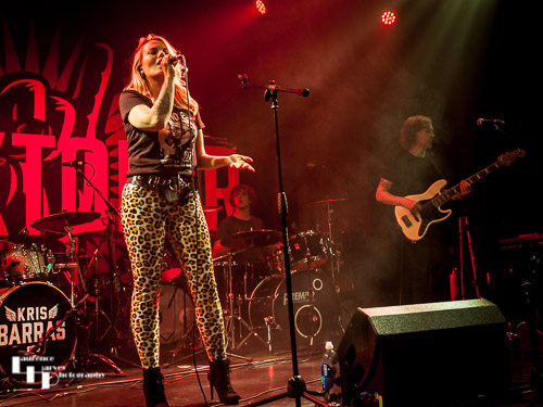 Mollie Marriott on vocals & Tom Swann on bass
