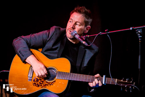 Ron Sayer on guitar & vocals