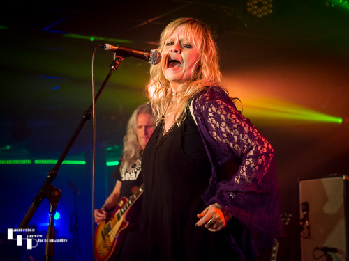 Born Healer: Helen Turner on vocals