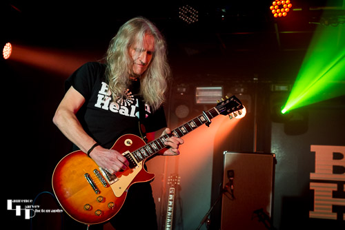 Born Healer: Iain Black on guitar