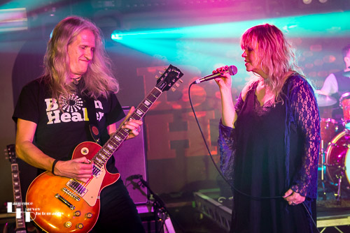 Born Healer: Helen Turner on vocals & Iain Black on guitar