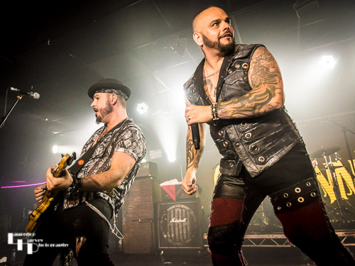 David Foster on vocals & Byron 'Beej' Garbett on guitar