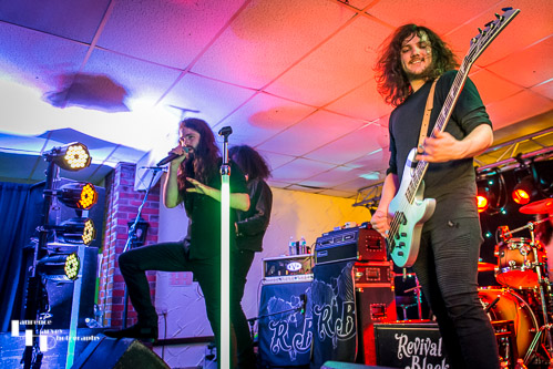 Dan Byrne on vocals & Jamie Hayward on bass