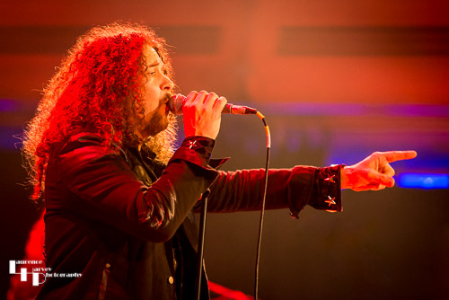 Paul Manzi on vocals