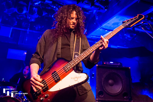 Jordan Evans on bass