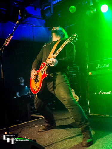 Tristan Thomas on vocals & guitar