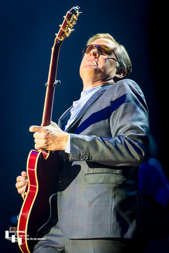 Joe Bonamassa on vocals & guitar