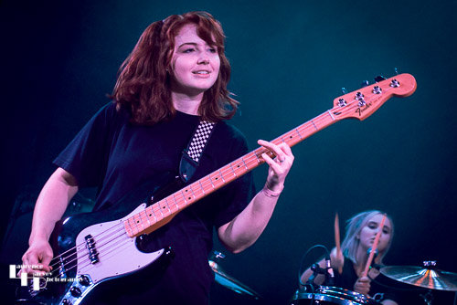 Maddie Soan on bass & vocals