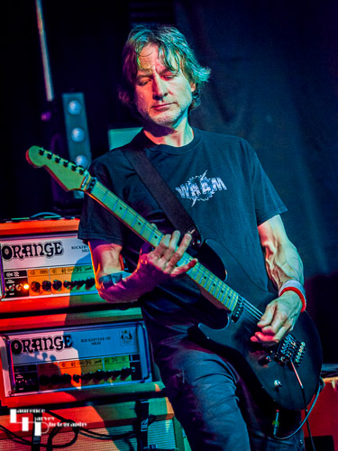Klaus Eichstadt on guitar
