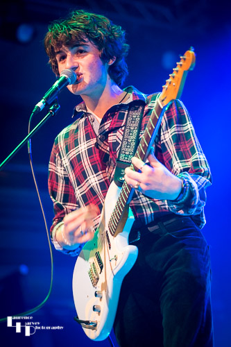BlueFeed Band - Noah Evans on vocals & guitar