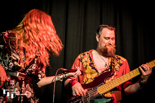 Lindsey Bonnick on vocals & Billy Dedman on bass