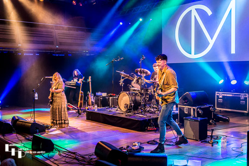 Chantel McGregor & her band on stage at The Apex