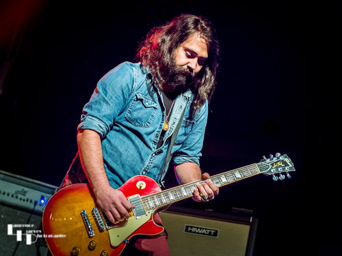 Ross Citrullo on guitar