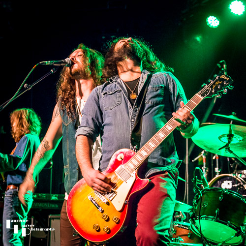 Chris Medhurst on vocals & Ross Citrullo on guitar