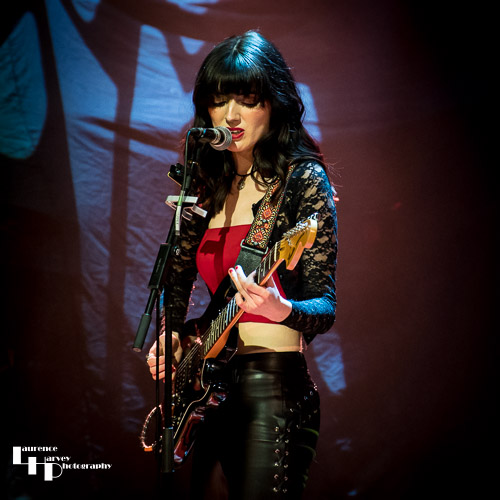 Orlaith Forsythe on vocals & guitar